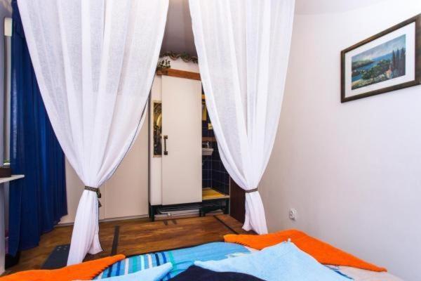 Blue Symphony Old Town Apartment *